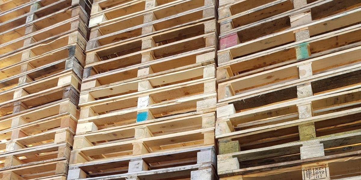 What are the Benefits of Using Wooden Pallets in Birmingham